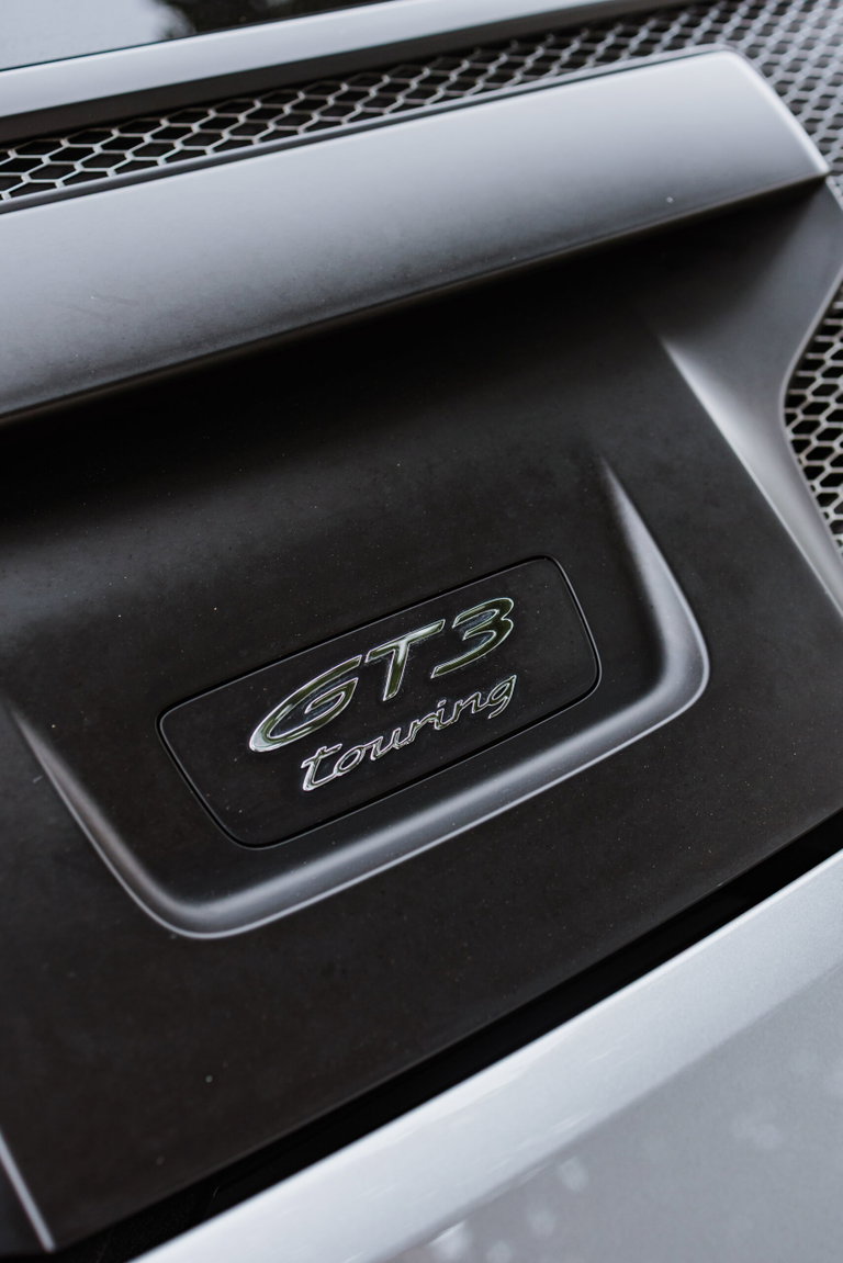 Porsche 992 GT3 Touring