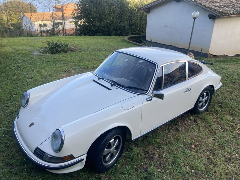 Porsche 911 T