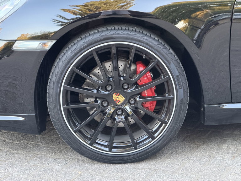 Porsche 987 Cayman S Black Edition