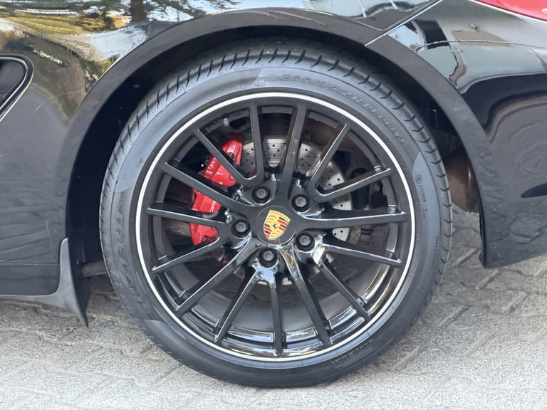 Porsche 987 Cayman S Black Edition