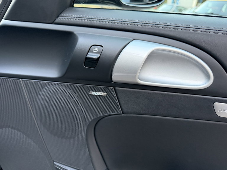 Porsche 987 Cayman S Black Edition