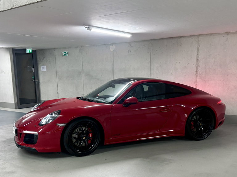 Porsche 991.2 Carrera 4 GTS