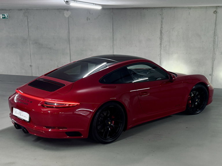 Porsche 991.2 Carrera 4 GTS
