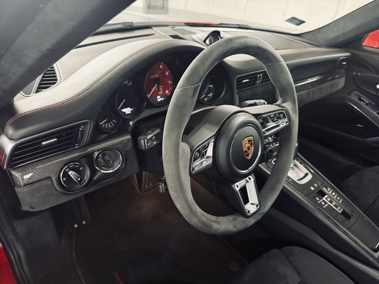 Porsche 991.2 Carrera 4 GTS