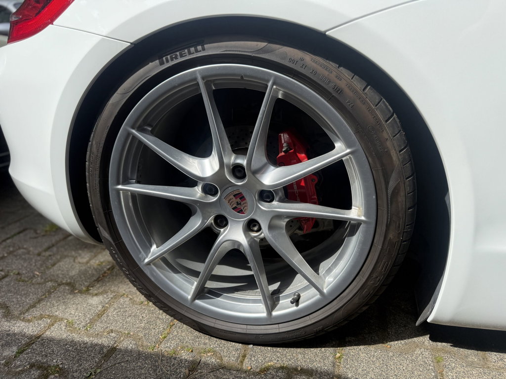 Porsche 981 Boxster S