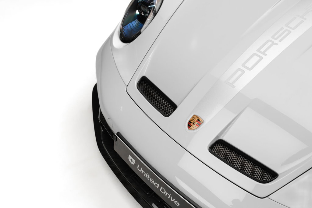 Porsche 992 GT3 Touring