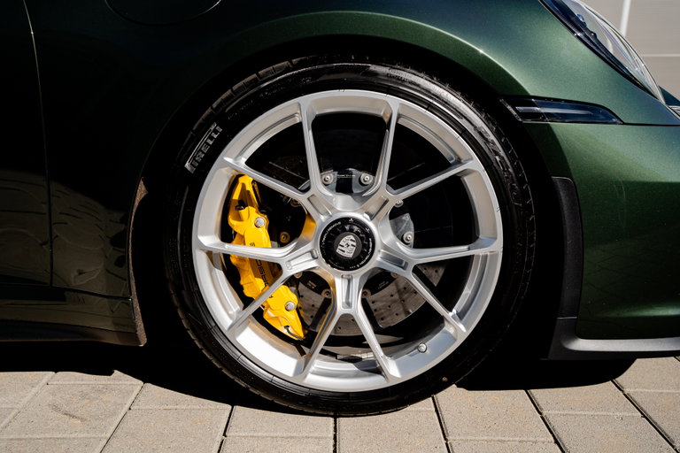 Porsche 992 GT3 Touring