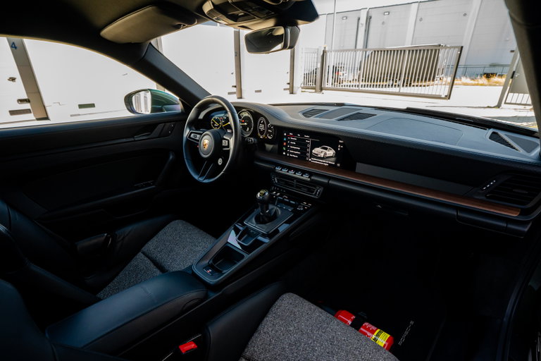 Porsche 992 GT3 Touring