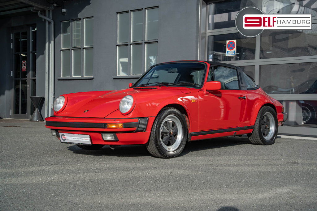 Porsche 911 Carrera 3.2