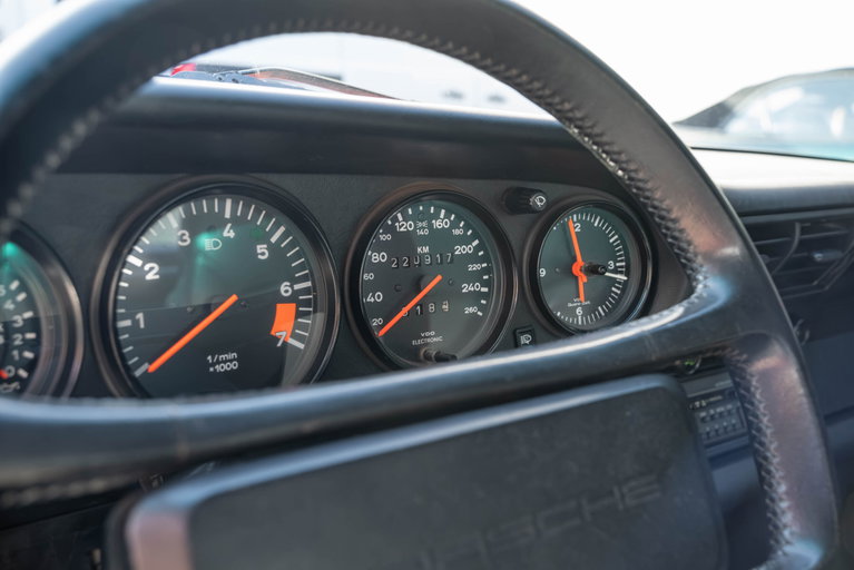 Porsche 911 Carrera 3.2