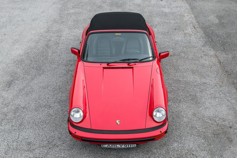 Porsche 911 Carrera 3.2