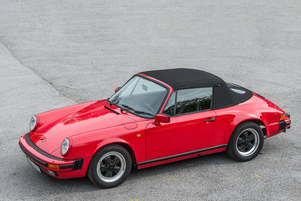 Porsche 911 Carrera 3.2