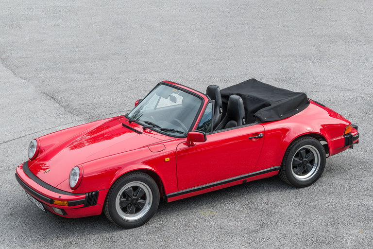 Porsche 911 Carrera 3.2