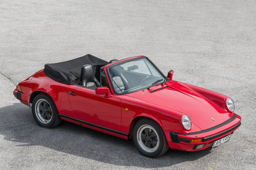 Porsche 911 Carrera 3.2