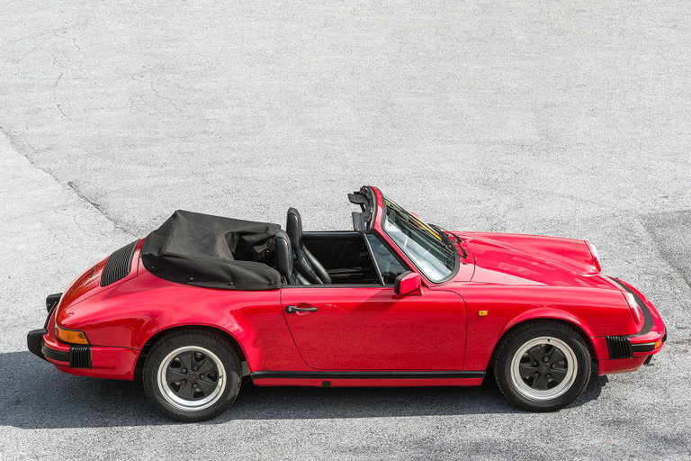 Porsche 911 Carrera 3.2
