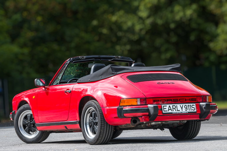 Porsche 911 Carrera 3.2