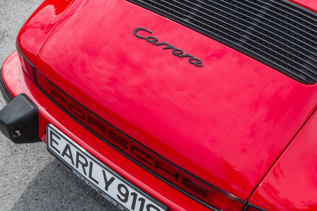 Porsche 911 Carrera 3.2