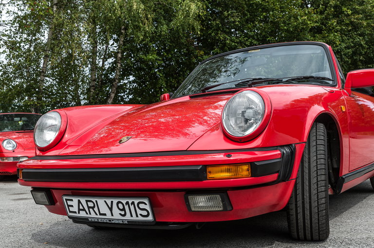 Porsche 911 Carrera 3.2