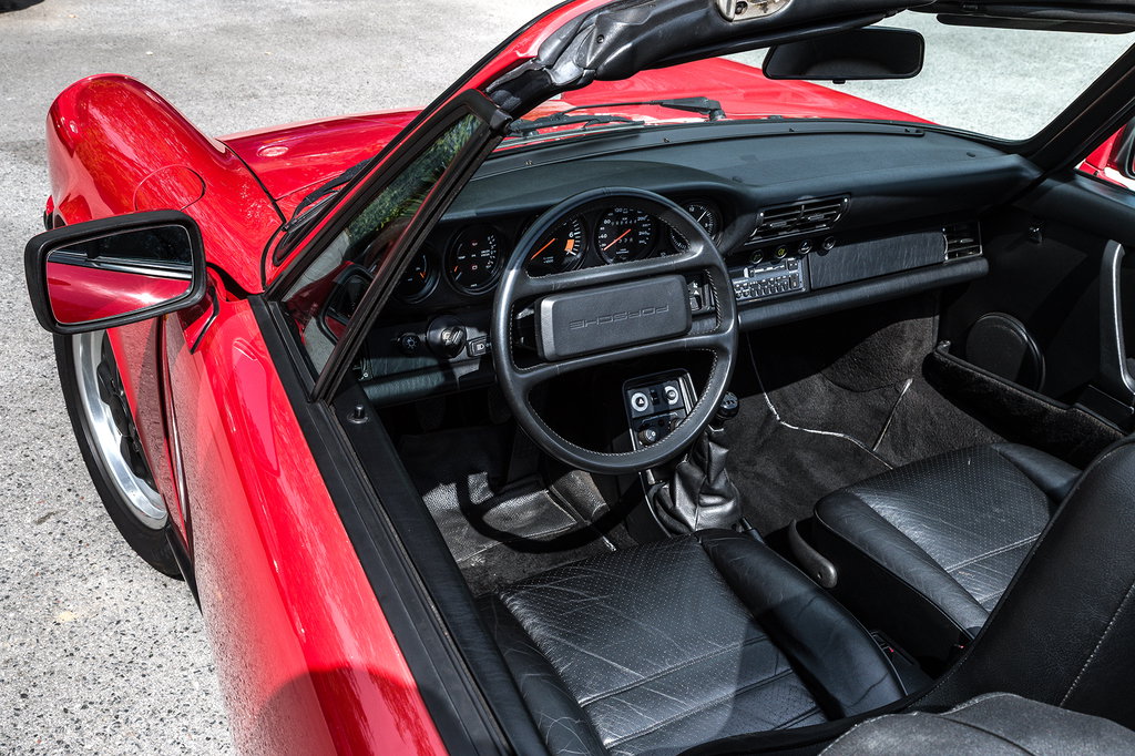 Porsche 911 Carrera 3.2