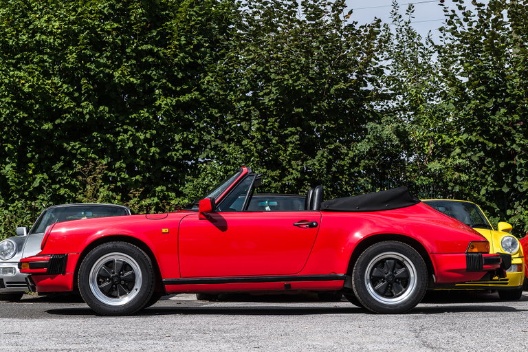 Porsche 911 Carrera 3.2