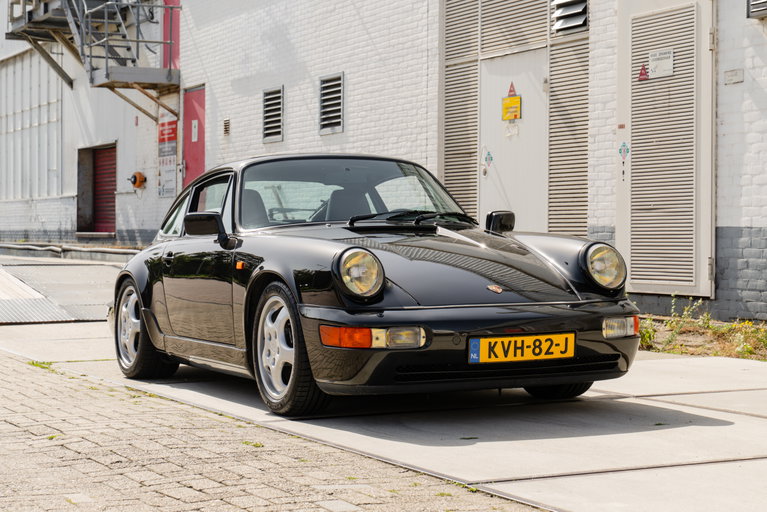 Porsche 964 Carrera 4