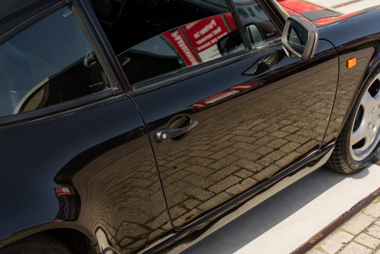 Porsche 964 Carrera 4