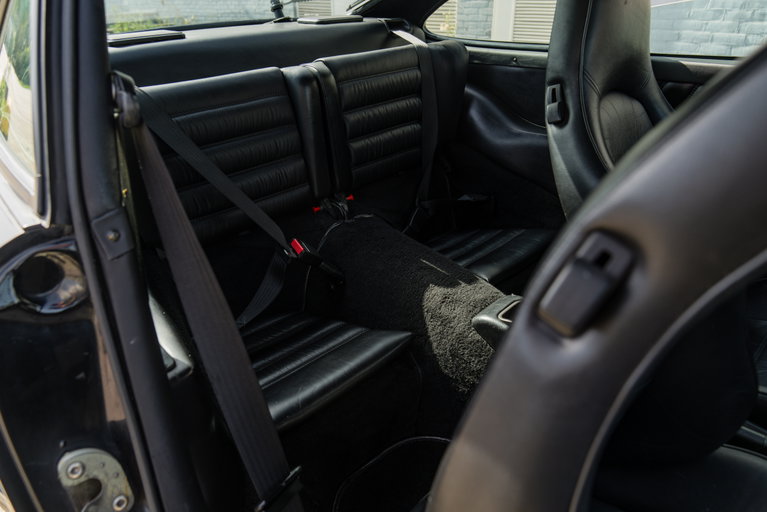 Porsche 964 Carrera 4
