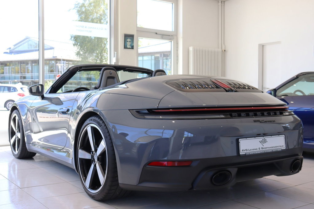 Porsche 992.2 Carrera