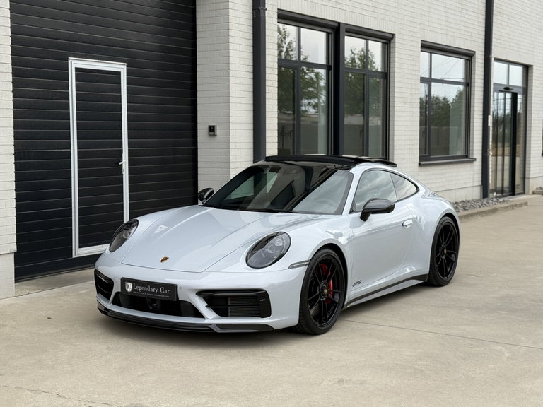 Porsche 992 Carrera GTS