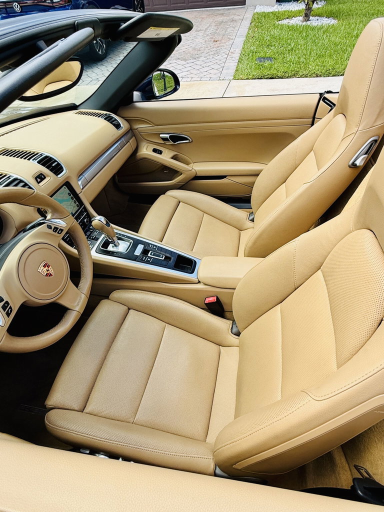 Porsche 981 Boxster