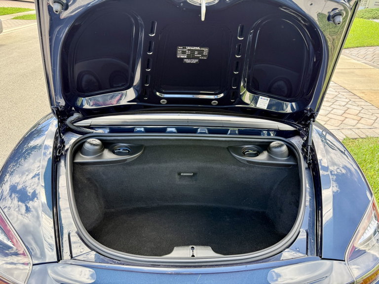 Porsche 981 Boxster