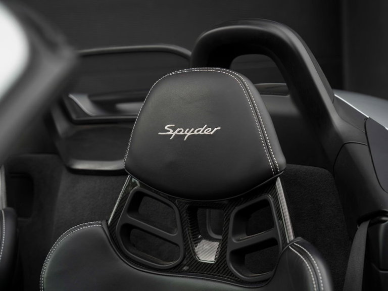 Porsche 718 Spyder