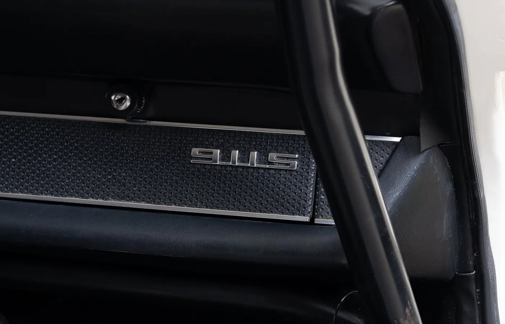 Porsche 911 T
