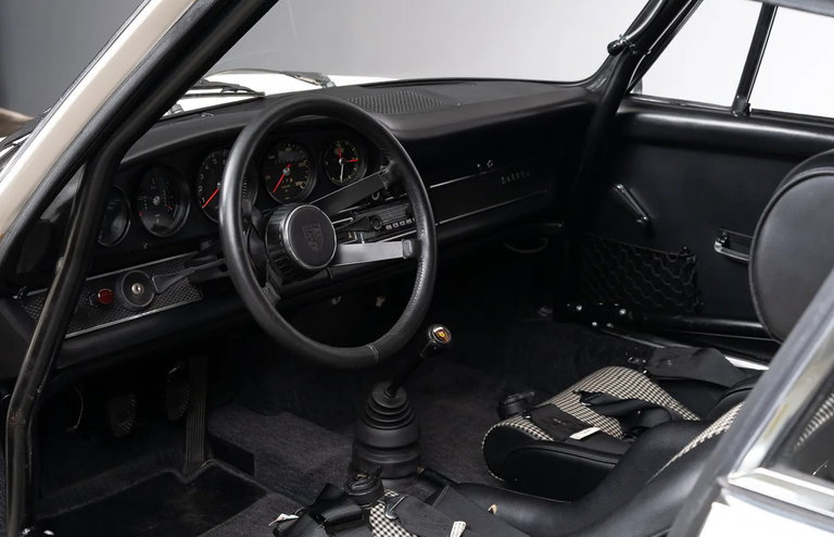 Porsche 911 T