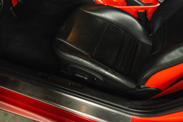 Porsche 996.2 Carrera 4S