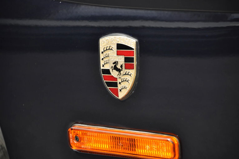 Porsche 928 GTS