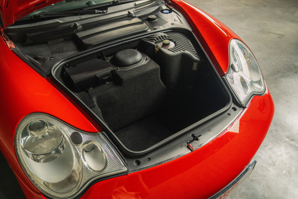 Porsche 996.2 Carrera 4S