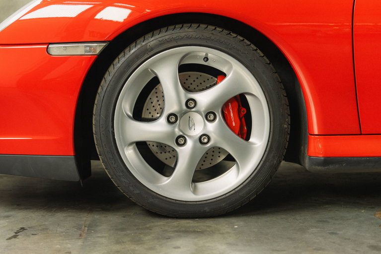 Porsche 996.2 Carrera 4S