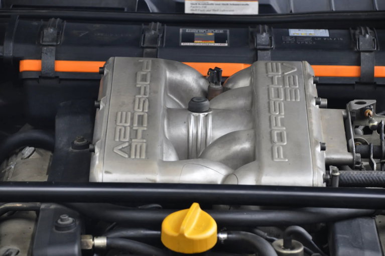 Porsche 928 GTS