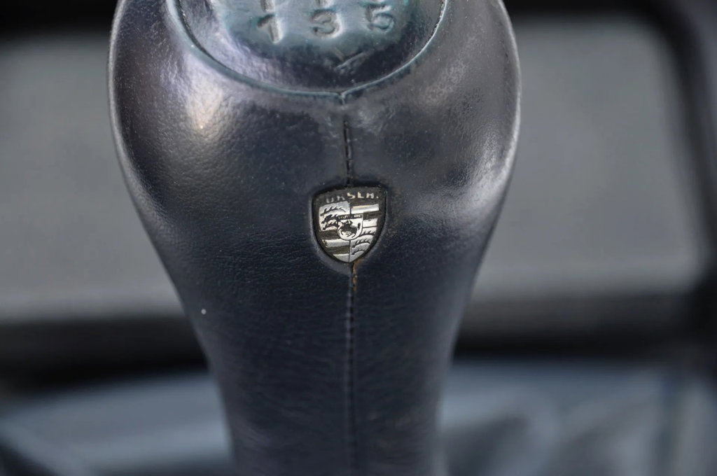 Porsche 928 GTS