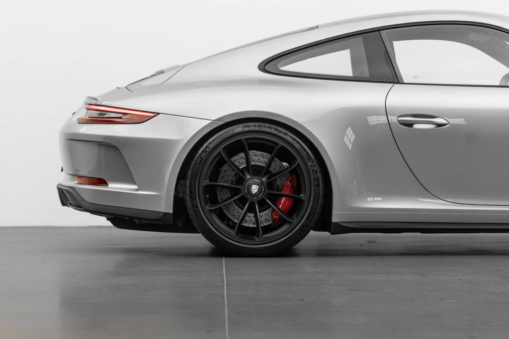 Porsche 991.2 GT3 Touring