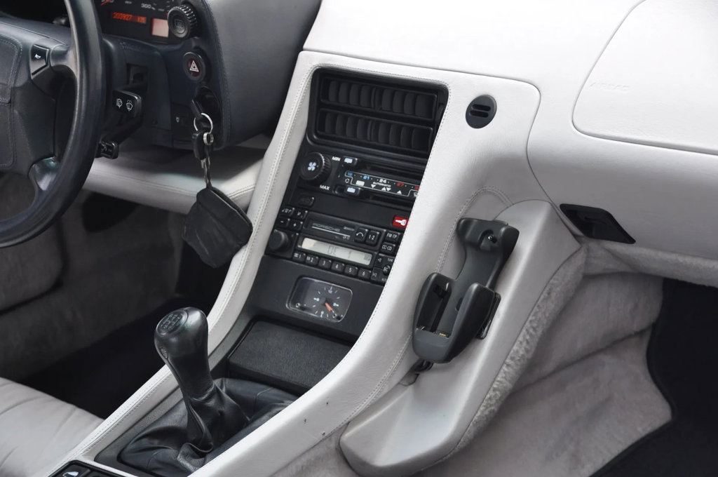 Porsche 928 GTS