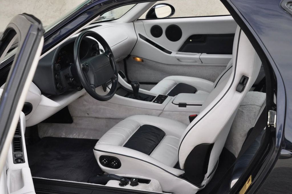 Porsche 928 GTS