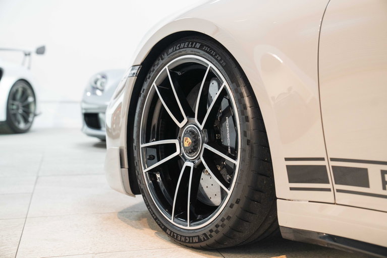 Porsche 992 Turbo S