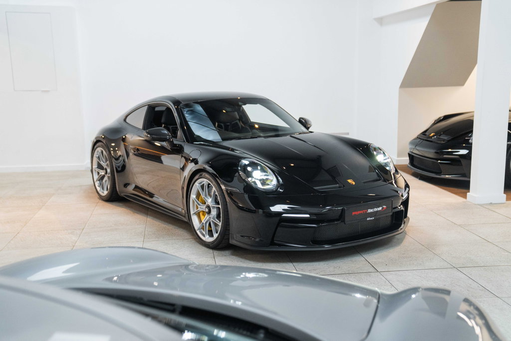 Porsche 992 GT3 Touring