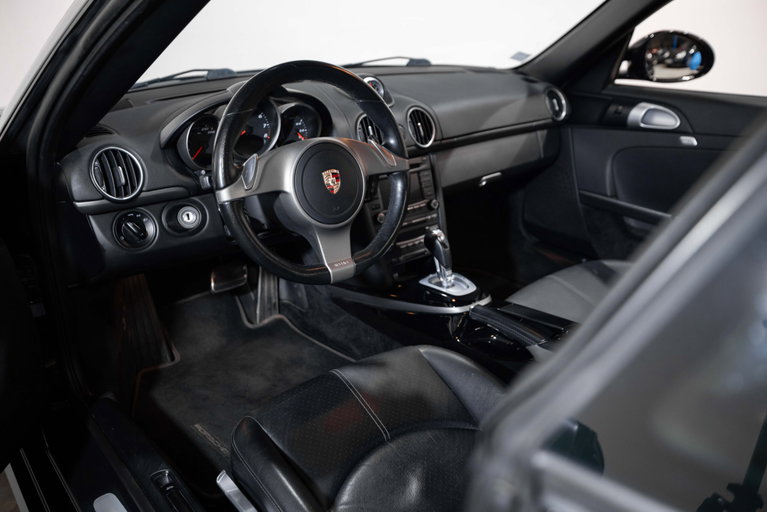 Porsche 987 Cayman