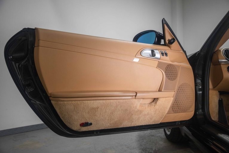 Porsche 987 Cayman S