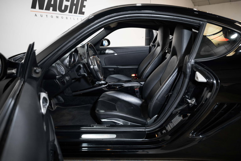 Porsche 987 Cayman