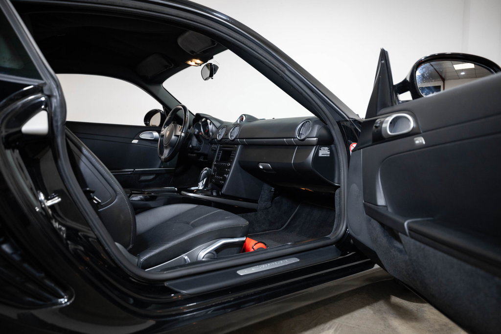 Porsche 987 Cayman