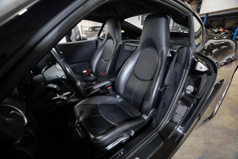 Porsche 987 Cayman